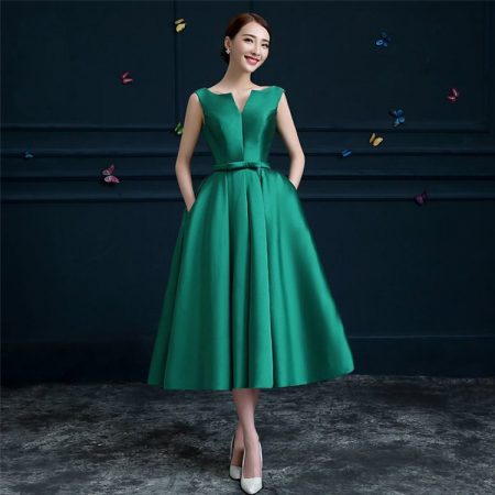 Christmas dresses for women 2021 | tacecarestyle.com